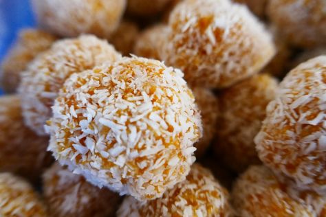 Cornflake Balls, Apricot Balls, Cooking With Kids, Condensed Milk, Rice Krispie Treat, Big Sister, My Sister, My Favourite, Apricot