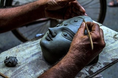 Mud Statues of Kumortuli – Kolkata, India - Atlas Obscura Kumortuli Durga Photography, Kumartuli Durga Photography, Durga Photography, Durga Face, Durga Puja Kolkata, Gandhara Art, Butterfly Gif, Ganges River, Ma Durga