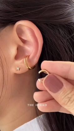 Earrings That Look Like Multiple Piercings, Pieces Ear Piercing, Ear With Multiple Piercings, Non Piercing Ear Cuff, Ear Earrings Piercings, Fake Tragus Piercing, Self Piercing Earrings, Earrings For Non Pierced Ears, Fake Ear Cuff Diy