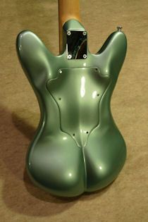 Kozm Cursed Guitar, Cool Electric Guitar Design, Weird Guitars, Guitar Shapes, Feminine Body, Funny Guitar, Guitar Obsession, Unique Guitars, Cool Electric Guitars