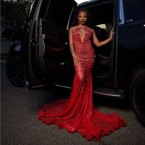 Aglist , Maya Red Dress , Size S , Only Worn For 4 Hours , Great Condition Prom Dresses For Senior Year, Prom Dresses Black People, Red Prom Dress Black Women, Red Prom Dresses Long Elegant, Prom Red Dresses, Hoco Fits, African Prom Dresses Ankara, Red Prom Dresses Long, Hollywood Prom