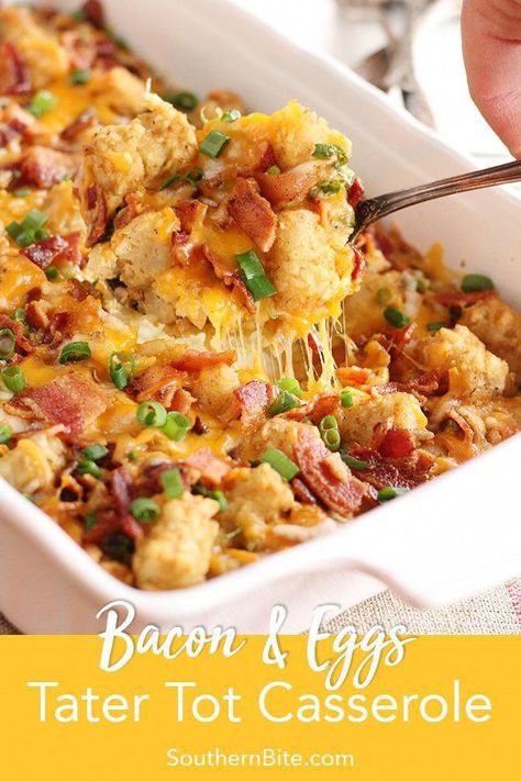 Egg Tater Tot Casserole, Casserole With Tater Tots, Breakfast Sides Dishes, Breakfast Sides, Tater Tot Breakfast, Breakfast Appetizers, Bacon And Eggs, Tot Casserole, Tater Tot Casserole