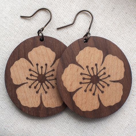 Handmade Natural Wood Earrings, Nature-inspired Natural Wood Earrings As Gift, Brown Wooden Earrings For Pierced Ears, Hawaiian Earrings Wood, Bohemian Brown Wooden Earrings, Eco Packaging, Wooden Earrings, Wooden Jewelry, Bronze Color