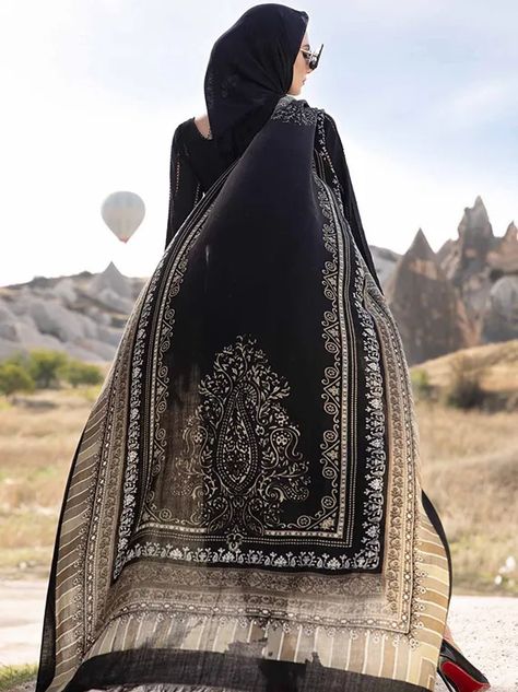 Maria B MPrints Winter Collection 2023 - Umar Poshak Mehal Winter Collection 2023, Black Palette, Wool Work, Winter Shawl, Maria B, Embroidered Linen, Wool Shawl, Bold Black, Top Fabric