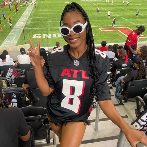 Atlanta Falcons Game Day Outfit, Falcons Game Day Outfit, Game Day Outfit, Nfl Games, Football Outfits, Gameday Outfit, Day Outfit, Atlanta Falcons, Self Motivation