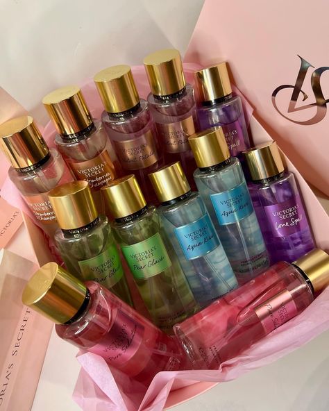 Body Splash Victoria Secret, Victoria Secret Parfum, Victoria Secret Perfume Body Spray, Perfume Victoria Secret, Profumo Victoria Secret, Amber Romance, Bare Vanilla, Victoria Secret Body Spray, Victoria's Secret Perfume