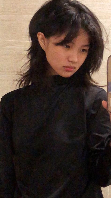 Hangodango on tiktok Medium Hair Thick, Haircut Tips, Haircut Tip, Cute Box Braids, Short Haircut Styles, Girls Short Haircuts, Boy Hair, Hairstyle Tutorials, Short Bangs