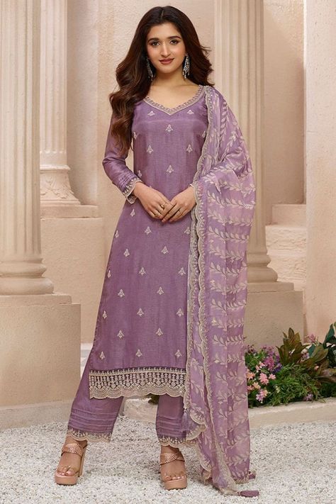 Nidhi Shah Dusty Lavender Dola Silk Kurta Suit Set with Lehariya Print Dupatta Lehariya Print, Nidhi Shah, Patiala Salwar Kameez, Suit Purple, Lehenga Style Saree, Readymade Salwar Kameez, Straight Suit, Cotton Salwar Kameez, Dusty Lavender