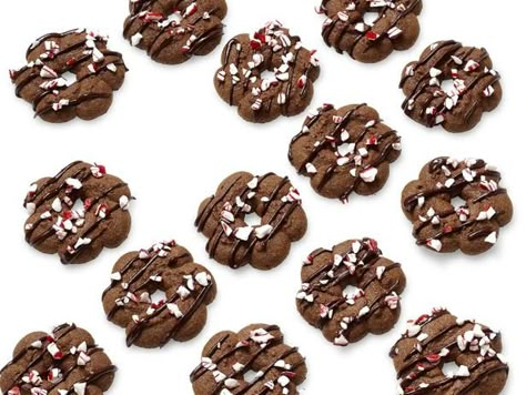 Chocolate-Peppermint Spritz Christmas Cookies Cranberry, Christmas Recipes Cookies, Cocoa Spoons, Cookies Cranberry, Christmas Cookies To Make, Peppermint Meringues, Christmas Cookie Exchange Recipes, Peppermint Treats, Christmas Cookies And Treats