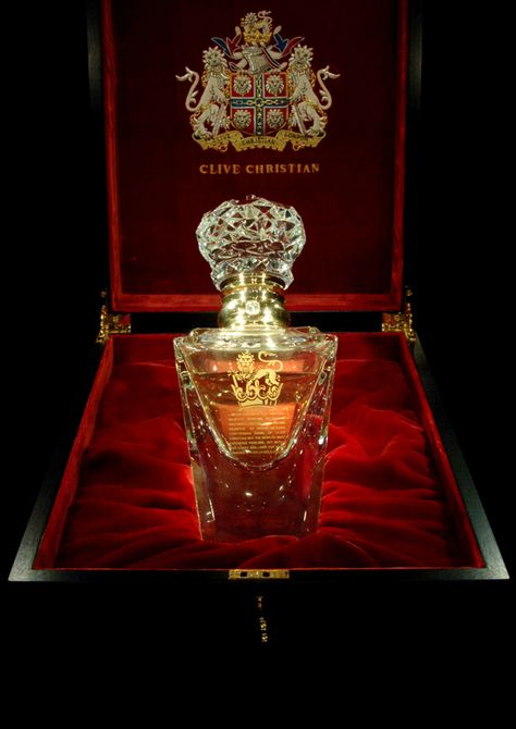 Most Expensive Perfume, Koleksi Parfum, Perfume Vintage, Expensive Perfume, Clive Christian, Beautiful Perfume Bottle, Celebrity Perfume, Beautiful Perfume, Antique Perfume