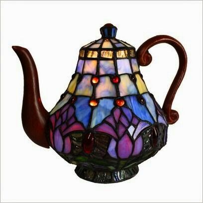 Two of my favorite things. Teapots and stain glass! Teapot Table, Dekor Diy, Tiffany Glass, Tiffany Lamps, Teapots And Cups, Chocolate Pots, Vintage Pyrex, Dream House Decor, Tea Sets