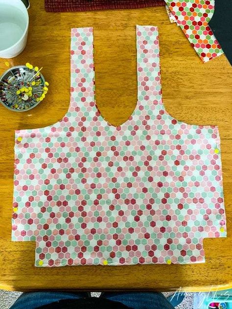 Free Shopping Bag Patterns To Sew, Diy Reusable Grocery Bags Easy Free Pattern, Reusable Grocery Bags Pattern Free, Diy Shopping Bag Pattern, Shopping Bag Pattern Free, Tote Bag Sewing Pattern Free, Reusable Shopping Bags Diy, Easy Tote Bag Pattern Free, Reusable Shopping Bag Pattern