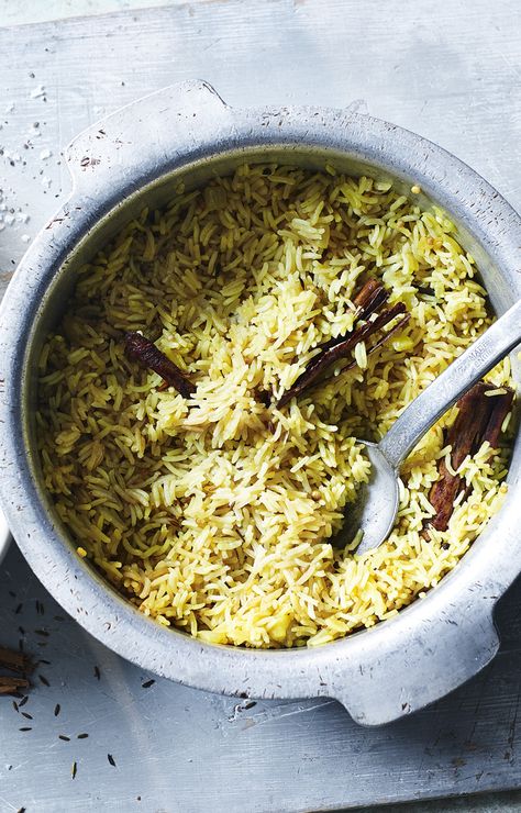 Pilau rice - the classic takeaway side dish - is so easy to make you'll never order it again. Pilau Rice Recipe, Pilau Rice, Indian Rice Recipes, Indian Rice, Biryani Recipe, Tikka Masala, Samosa, Indian Dishes, Rice Recipe