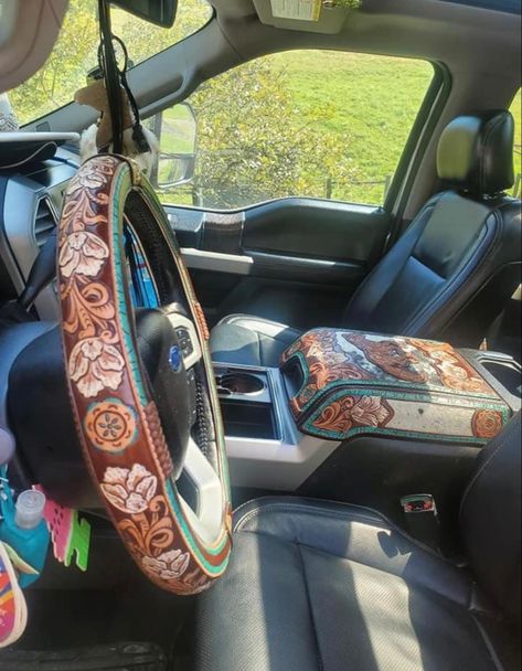 Tooled Steering Wheel Cover, Western Jeep Interior, Western Headliner Truck, Country Car Decorations Interior, Truck Interior Accessories Western, Country Truck Interior Ideas, Custom Truck Interior Ideas, Tooled Leather Steering Wheel Cover, Suv Decorations Interior