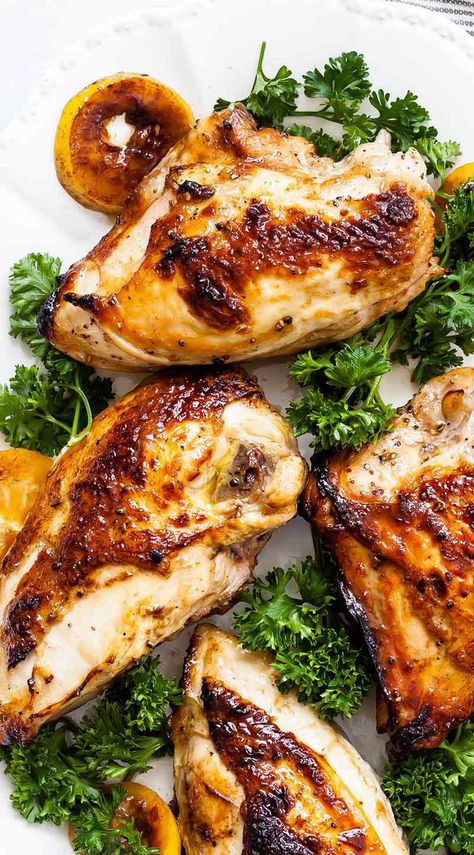 Cardamom Honey Chicken Cardamom Chicken, Honey Chicken Thighs, Honey Chicken Recipe, Oven Roasted Salmon, Chicken Roast, Oven Chicken, Citrus Chicken, Honey Chicken, Chicken Spices