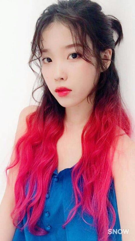 IU 170605 official fancafe update Iu Inspired Hairstyles, Iu Ponytail, Iu Longhair, Iu Black Hair, Iu Blue Hair, Kpop Hair Color, Iu Hair, Iu Fashion, Kpop Hair