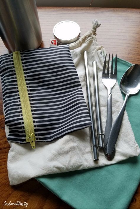 Creating a Practical Zero-Waste Kit Zero Waste Swaps, Disposable Cutlery, My Purse, Zero Waste Living, Zero Waste Lifestyle, Diy Presents, A Drink, Zero Waste, Plastic Free