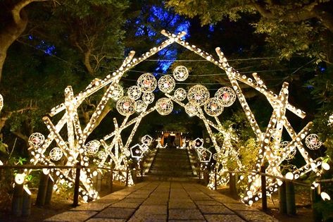 Outdoor Restaurant Design, Wedding Entrance Decor, Mandap Decor, Desi Wedding Decor, Wedding Planning Decor, Wedding Design Decoration, Resort Design, Wedding Entrance, Wedding Decor Style