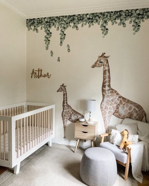 Little Rae Prints on Instagram: “Just a STUNNING nursery, having its moment 🦒🍃😍⚡️✨ @arthurjamesandme 👏🏾✨SPOTLIGHT PLEASE ✨🍃🦒 This room features the 180cm Giraffe, 120cm…” Small Twin Nursery, Giraffe Nursery Theme, Dreamy Nursery, Whale Nursery, Diy Nursery Decor, Girl Nursery Themes, Giraffe Nursery, Toddler Room Decor