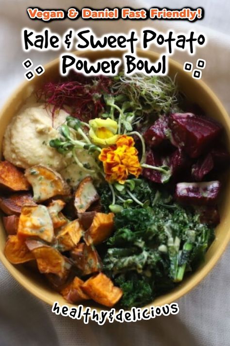 Make a healthy dinner for your family with this vegan kale, sweet potato, beet power bowl. It's delicious and easy to make! Beet Power Bowl, Kale And Beets Recipes, Beet Buddha Bowl, Sweet Potato Kale Power Bowl, Sweet Potato Kale Black Bean Bowl, Sweet Potato Bowls, Power Bowls, Artificial Food, Daniel Fast Recipes