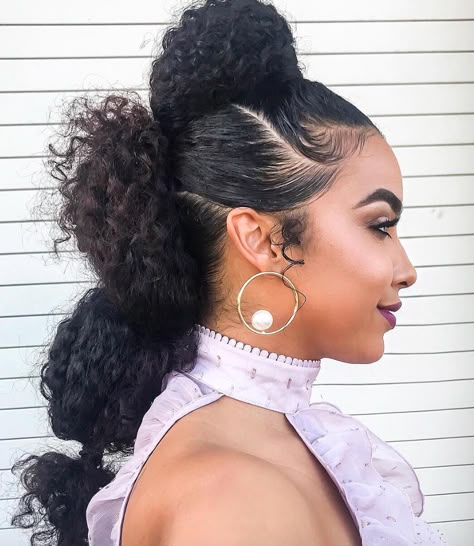 Mohawk Braid Styles, Cabello Afro Natural, Date Hairstyles, Prom Look, Makeup Tip, Mohawk Braid, Pelo Afro, A Ponytail, Natural Hair Updo