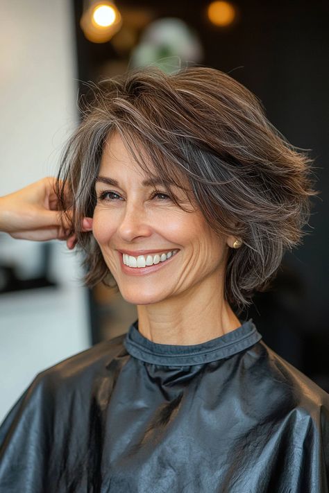 Ladies Short Hair, Medium Layers, Haircuts For Ladies, Fine Hair Styles For Women, Hair Layered, Haircuts For Medium Length Hair, Short Hair Hairstyles, Layered Haircuts For Medium Hair, Layered Hairstyles