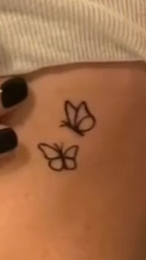 Tiny Stomach Tattoos, Stick N Poke Butterfly, Stick And Poke Ideas Small Grunge, Flower Stick N Poke, Stick And Poke Tattoo Ideas Meaningful, Stuck And Poke Tattoo Ideas, Butterfly Stick And Poke, Small Stick And Poke Tattoo Ideas, Cute Stick N Poke Tattoos