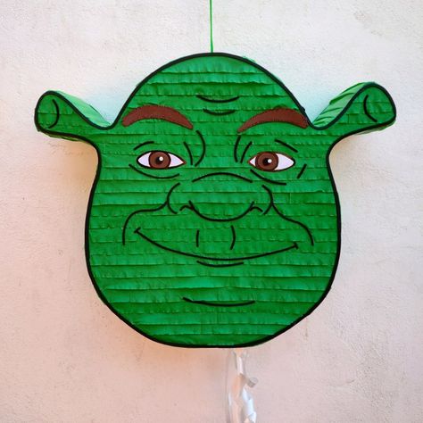 Shrek Pinata, Shrek Birthday, Ideas Cumpleaños, Shrek, Birthday Party, Collage, Drawings, Birthday, Pins