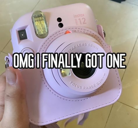 Pls suggest some aesthetic ways to decorate my camera or some polaroid ideas? I have no idea what im doing lol (no painting pls) How To Make Your Photos Look Like Polaroids, How To Turn Your Photos Into Polaroids, Insta Camera Polaroid Ideas, How To Make Polaroid Pictures Without A Polaroid Camera, Cute Poloroid Camera, Instax Mini, Get One