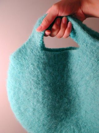 Felted Bag, Felt Tote Bag, Wool Purse, Felted Crochet, Felt Tote, Knit Purse, Wet Felting Projects, Felted Handbags, Wool Bags