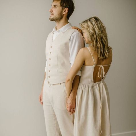 Wedding Gown Minimalist, Forest Wedding Dress, Straps Wedding Dress, Wedding Dress Open Back, Minimalist Wedding Dress, Linen Wedding Dress, Spaghetti Strap Wedding Dress, Linen Wedding, Open Back Wedding