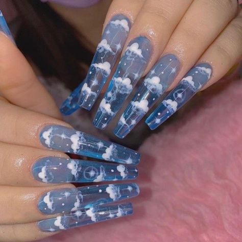 #cloudynails #pinkcloudnail #fluffycloudnails #jellycloudnails Top Trendy Cloud Nails Art Ideas 2024 https://youtu.be/nbrtXNbzR4c Cloud nails refer to a trendy and artistic nail art design that mimics the soft and dreamy appearance of clouds. Typically achieved through a gradient or swirling technique using pastel colors, cloud nails create a whimsical and ethereal effect on the nails. This popular nail trend allows for creative expression and customization, making it a favorite choice for tho Cloudy Nails, Clear Glitter Nails, Cloud Nails, Clear Nail Designs, Concert Nails, Baby Blue Nails, Beauty Nails Design, Blue Acrylic Nails, Popular Nail Designs