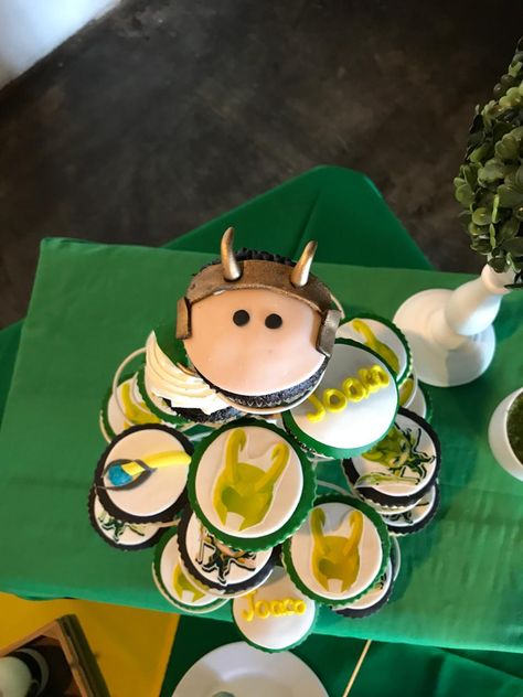 Loki Birthday, Marvel Cakes, Marvel Cake, Avengers Birthday, Loki Marvel, Food Themes, Theme Party, Loki, Birthday Ideas