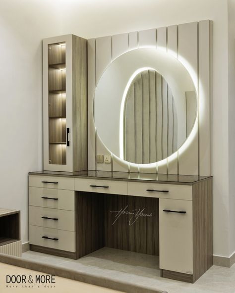 Dressing Table Interior Design, Bedroom Dressing Table Design, Dressing Table Ideas Bedroom Modern, Dressing Table Paint, Latest Dressing Table Designs, Bathroom Inspo Interior Design, Modern Dressing Table Designs, Wall Wardrobe Design, Bedroom Pop Design