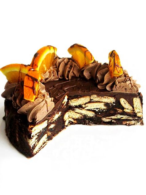 Tina Vesić: CHOCOLATE JAFFA CAKE TIFFIN Tiffin Cake, Orange Cakes, Everyday Cakes, Fridge Cake, Vanilla Biscuits, Creative Diary, Terry's Chocolate Orange, Cake Slices, Orange Chocolate Cake