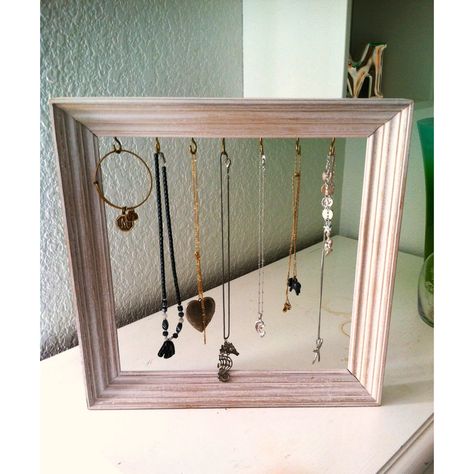 Picture Frame Necklace Holder Diy, Picture Frame Jewelry Holder Diy, Diy Necklace Holder, Diy Necklace Display, Diy Furniture Videos, Jewelry Storage Diy, Bedroom Redesign, Diy Jewelry Holder, Necklace Holder