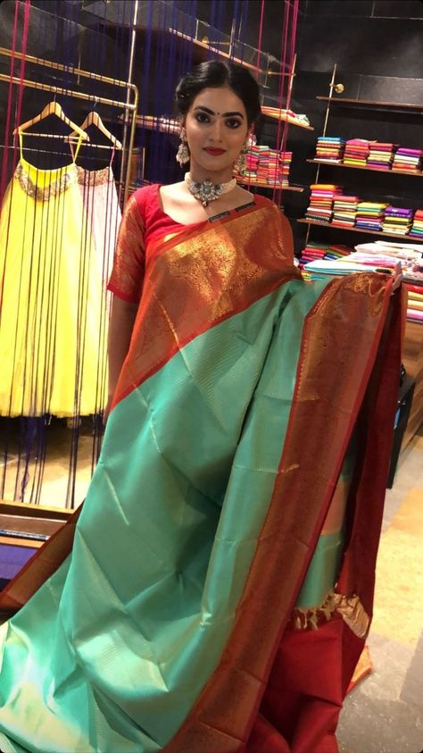 Pattu Saree Combinations Color Combos, Saree Combinations Color Combos, Bride Sarees, Saree Colors, Long Skirt Top Designs, Saree Color Combinations, South Indian Wedding Saree, Kanjeevaram Sarees, Kanjivaram Sarees Silk