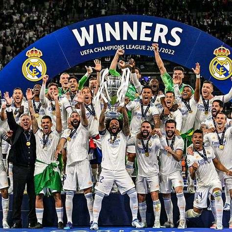 Real Madrid 2022, Real Madrid History, Champions League Winners, Real Madrid Team, Cristiano Ronaldo Junior, Ronaldo Junior, Real Madrid Wallpapers, Madrid Wallpaper, A Hat In Time