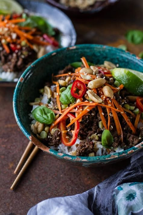 20 Minute Thai Basil Beef | Half Baked Harvest Lemongrass Rice, Recipes Pesto, Basil Beef, Thai Basil Beef, Recipes Instapot, Recipes Greek, Half Baked Harvest Recipes, Thai Beef, Healthy Bowls Recipes