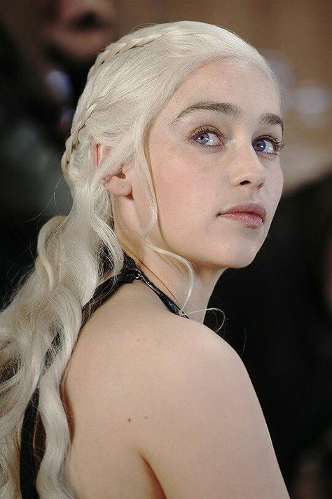 follow Danielle_targaryen on tiktok for more Emilia Clarke Daenerys, Emilia Clarke Daenerys Targaryen, Braid Game, The Mother Of Dragons, Daenerys Stormborn, Game Of Throne Daenerys, Jesse Metcalfe, Avan Jogia, Ryan Guzman