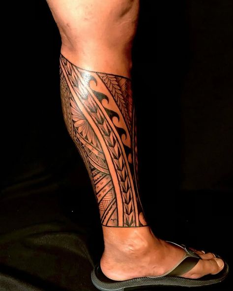 101 Best Hawaiian Leg Tattoo Ideas That Will Blow Your Mind! | Outsons | Men's Fashion Tips And Style Guides Hawaiian Leg Tattoo, Hawaiian Tattoo Ideas, Football Tattoo Ideas, Men Leg Tattoo Ideas, Men Sleeve Tattoo Ideas, Men Forearm Tattoo Ideas, Tattoo Ideas For Men Leg, Men Hand Tattoo, Tattoo Ideas For Men Sleeve