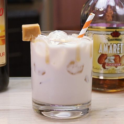 Salted Caramel White Russian, Caramel White Russian, White Russian Recipes, White Russian Cocktail, Russian Desserts, Cream Caramel, Easy Holiday Desserts, Coffee Liqueur, Tipsy Bartender