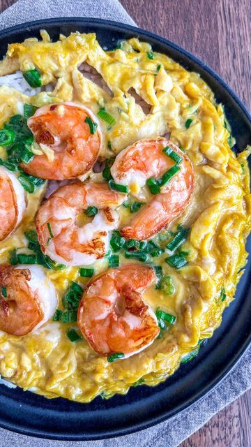 CONNIE COOKS | Easy Asian Recipes 🍜 on Instagram: "🍤SILKY OMELETTE WITH SHRIMP🍤 Full recipe is in the bio!💛 #omelette #shrimprecipes #chinesefood #homecooking #easyrecipes" Egg And Shrimp Recipes, Shrimp Omelet Recipes, Shrimp Omelette, Breakfast Omelet, Omelets Recipe, Eggs Breakfast, Omelette Recipe, Easy Asian, Easy Asian Recipes