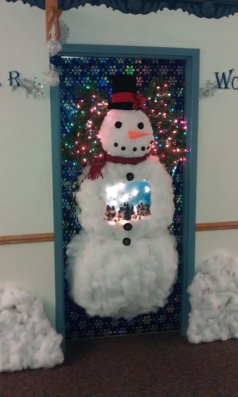 Our door for the 2011 Door Decorating Contest at the Lighthouse. Christmas Dorm, Door Decoration Ideas, Dorm Door Decorations, Door Decorations Classroom Christmas, Holiday Door Decorations, Diy Christmas Door, Christmas Door Decorating Contest, Christmas Classroom Door, School Door Decorations