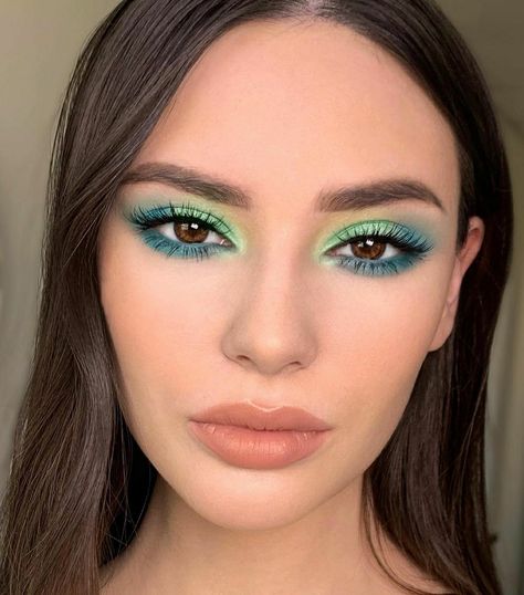 Makeup Verde, Makeup Ojos, Maquillage On Fleek, Green Makeup, Pinterest Makeup, Makijaż Smokey Eye, Eye Makeup Designs, Colorful Eye Makeup, Makeup Eye Looks