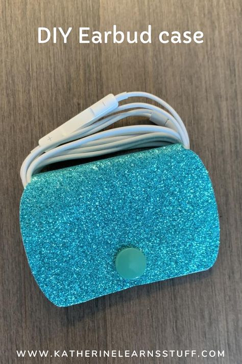 If you are in the market for an earbuds case, this is the place for you! Come check out how to make one and get the free cut design! Earbud Holder, Earbud Case, Clothespin Bag, Faux Leather Bracelets, Earbuds Case, Stop Wasting Time, Headphone Case, Case Ideas, Spend Money