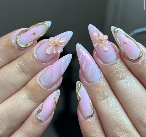 𓆩♡𓆪 @Rome_6 Manicure Elegante, Pop Nails, Almond Acrylic, Girly Pop, Retro Nails, Kiss Nails, Airbrush Nails, Chefs Kiss, Nails Today