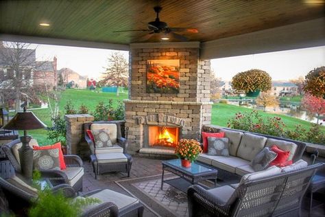 Great idea for covered patio - Fireplace Stove, Patio Remodel, Outdoor Covered Patio, Outdoor Fireplace Designs, Outdoor Fireplace Patio, Patio Fireplace, Backyard Fireplace, Outdoor Fireplaces, Outdoor Living Rooms