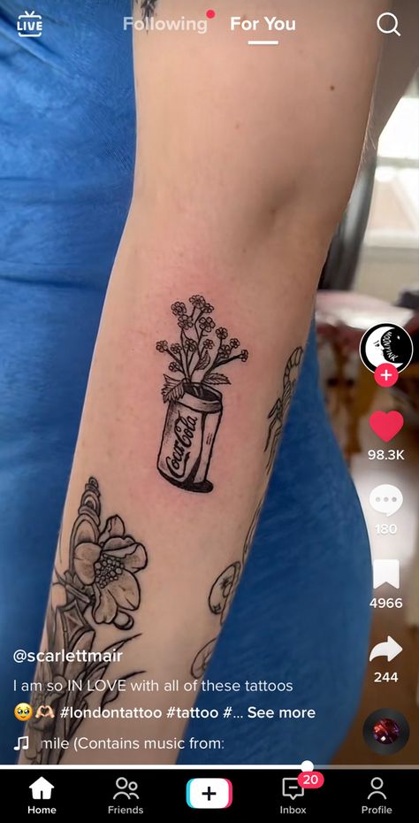 Coca Cola Tattoo, Cola Tattoo, Food Tattoos, Mouthwatering Food, Bottle Tattoo, Western Tattoos, Cute Tiny Tattoos, Memorial Tattoos, Tattoo Feminina