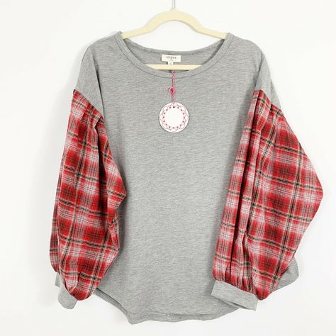 NEW Umgee Sweatshirt Plaid Sleeves Size Small Gray Red Long Sleeves Cotton New with tags! Oversized sleeves! Cotton Blend Measurements lying flat: pit to pit 23", length 26" Smoke and pet free home Upcycled Sweatshirts Refashioning, Fall Upcycle Clothes, Boho Upcycled Clothing, Sewing Winter Clothes, Sweatshirt Upcycle Diy, Diy Sweatshirt Ideas, Patched Sweatshirt, Upcycle Shirts, Sweatshirt Refashion Remake